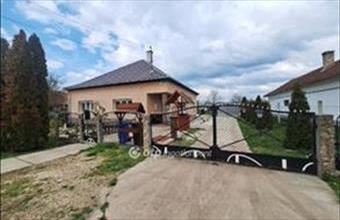 Eladó Bárándi családi ház hirdetés (49938141)