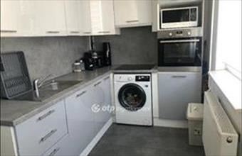 Eladó Ajkai panel lakás hirdetés (46752134)