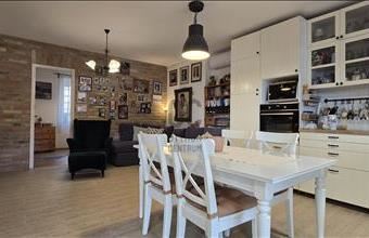 Eladó Paksi családi ház hirdetés (43334734)