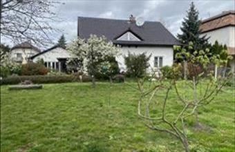 Eladó Budapest XVI. kerületi családi ház hirdetés (77293459)