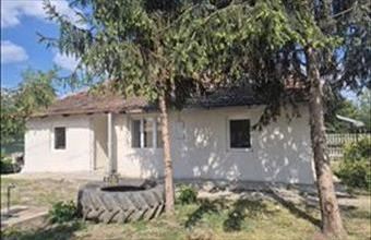 Eladó Törökszentmiklósi családi ház hirdetés (33647692)