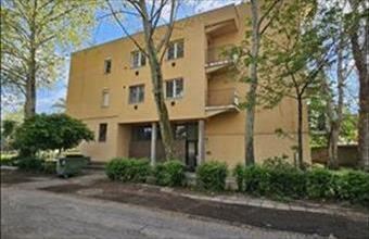 Eladó Kecskeméti tégla lakás hirdetés (42333764)