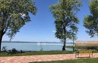 Eladó Balatonszárszói lakóövezeti telek hirdetés (73267765)