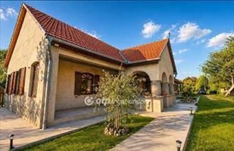 Eladó Baracsi családi ház hirdetés (34187377)