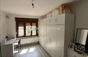 Eladó Tiszakécskei családi ház hirdetés (38565644)