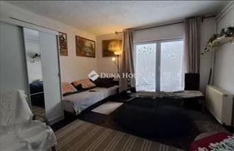 Eladó Váckisújfalui családi ház hirdetés (44556653)