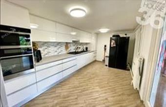 Eladó Kecskeméti családi ház hirdetés (54829567)