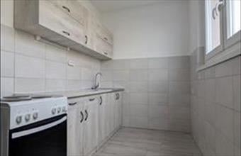 Eladó Mosonmagyaróvári panel lakás hirdetés (76539231)