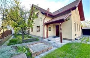 Eladó Budapest III. kerületi családi ház hirdetés (36934174)