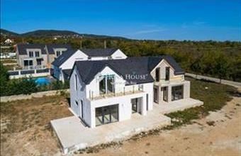 Eladó Balatonakali családi ház hirdetés (53459243)