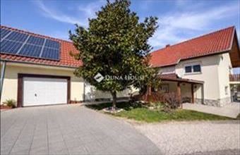 Eladó Pogányi családi ház hirdetés (38667832)