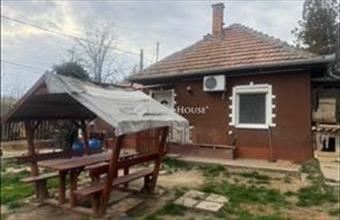 Eladó Úri családi ház hirdetés (97879471)