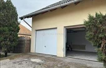 Eladó Vecsési családi ház hirdetés (93745579)