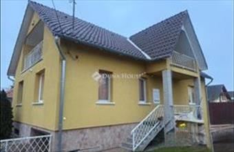 Eladó Vecsési családi ház hirdetés (24723683)