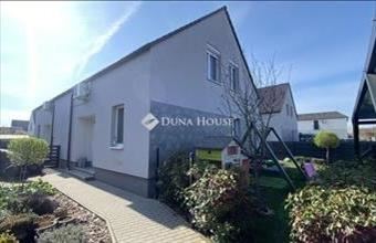 Eladó Üllői ikerház hirdetés (83357844)