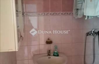 Eladó Csörögi családi ház hirdetés (59851642)