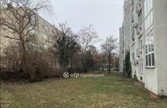 Eladó Szolnoki tégla lakás hirdetés (96884236)