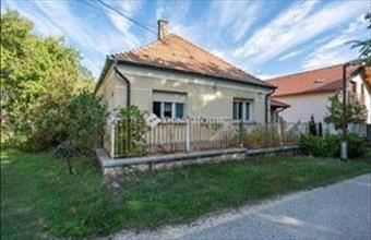 Eladó Tatai családi ház hirdetés (69373479)