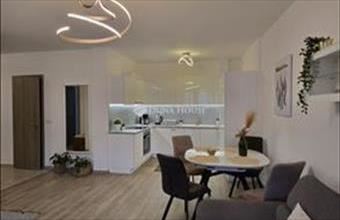 Eladó Székesfehérvári tégla lakás hirdetés (83327294)