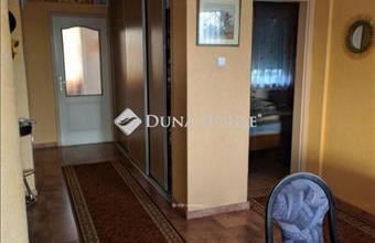 Eladó Veszprémi családi ház hirdetés (34929472)