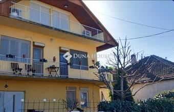 Eladó Hévízi házrész hirdetés (74648645)