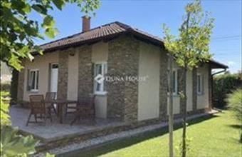 Eladó Balatonlellei családi ház hirdetés (44225573)