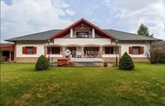 Eladó Budapest XVII. kerületi családi ház hirdetés (26387637)