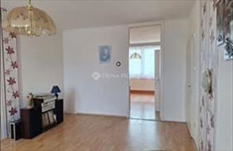 Eladó Szombathelyi csúsztatott zsalus lakás hirdetés (13737961)