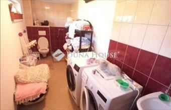 Eladó Veszprémi családi ház hirdetés (82539272)