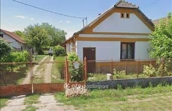 Eladó Baracsi családi ház hirdetés (78354623)