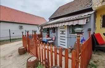 Eladó Töki családi ház hirdetés (78732538)