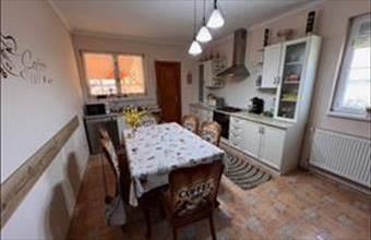 Eladó Sényői családi ház hirdetés (87234342)