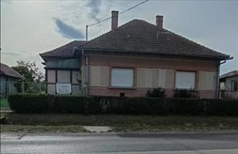 Eladó Sándorfalvai családi ház hirdetés (66547729)