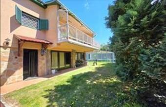 Eladó Szentendrei családi ház hirdetés (34283324)