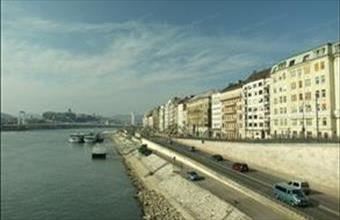 Eladó Budapest V. kerületi tégla lakás hirdetés (97541735)