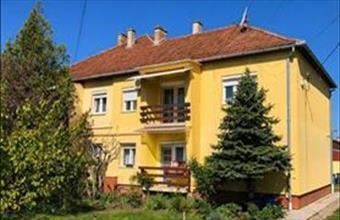 Eladó Békéscsabai sorház hirdetés (63936974)