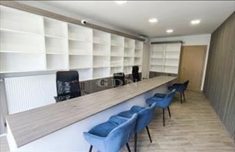 Kiadó Dunakeszi iroda lakásban hirdetés (97854371)