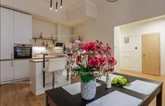 Eladó Budapest VI. kerületi tégla lakás hirdetés (97397264)