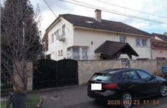 Eladó Budapest XV. kerületi házrész hirdetés (74331333)