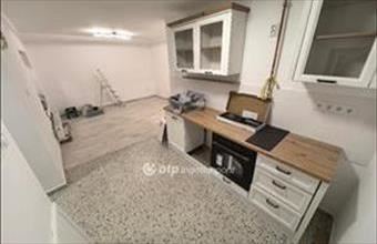 Eladó Debreceni házrész hirdetés (59957393)