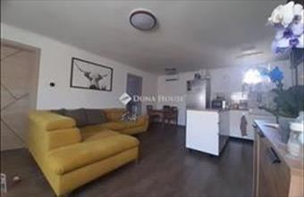 Eladó Tápiósági családi ház hirdetés (28435557)