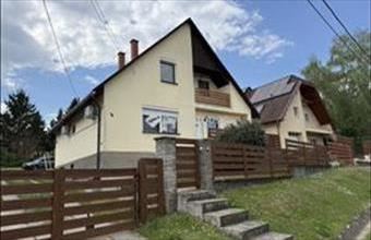 Eladó Pécsi családi ház hirdetés (47947582)