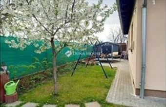 Eladó Mogyoródi családi ház hirdetés (97957428)