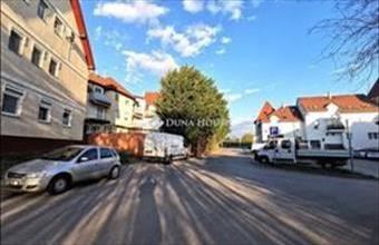 Eladó Fóti tégla lakás hirdetés (92639377)