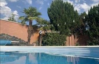 Eladó Budapest XX. kerületi családi ház hirdetés (54933533)