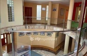 Eladó Békéscsabai családi ház hirdetés (67745433)