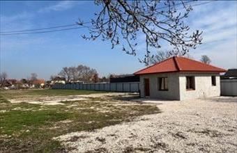 Kiadó Békéscsabai lakóövezeti telek hirdetés (38733665)