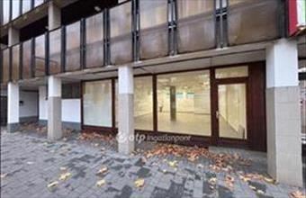 Kiadó Békéscsabai üzlethelyiség utcafronton hirdetés (32619317)
