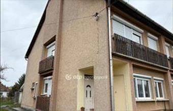 Eladó Balassagyarmati családi ház hirdetés (45424994)