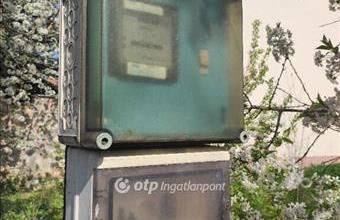 Eladó Szegedi lakóövezeti telek hirdetés (64923587)